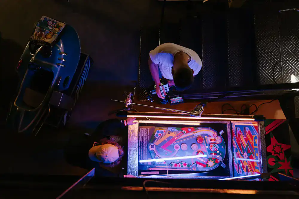 Neon Angler gameplay with retro arcade style graphics